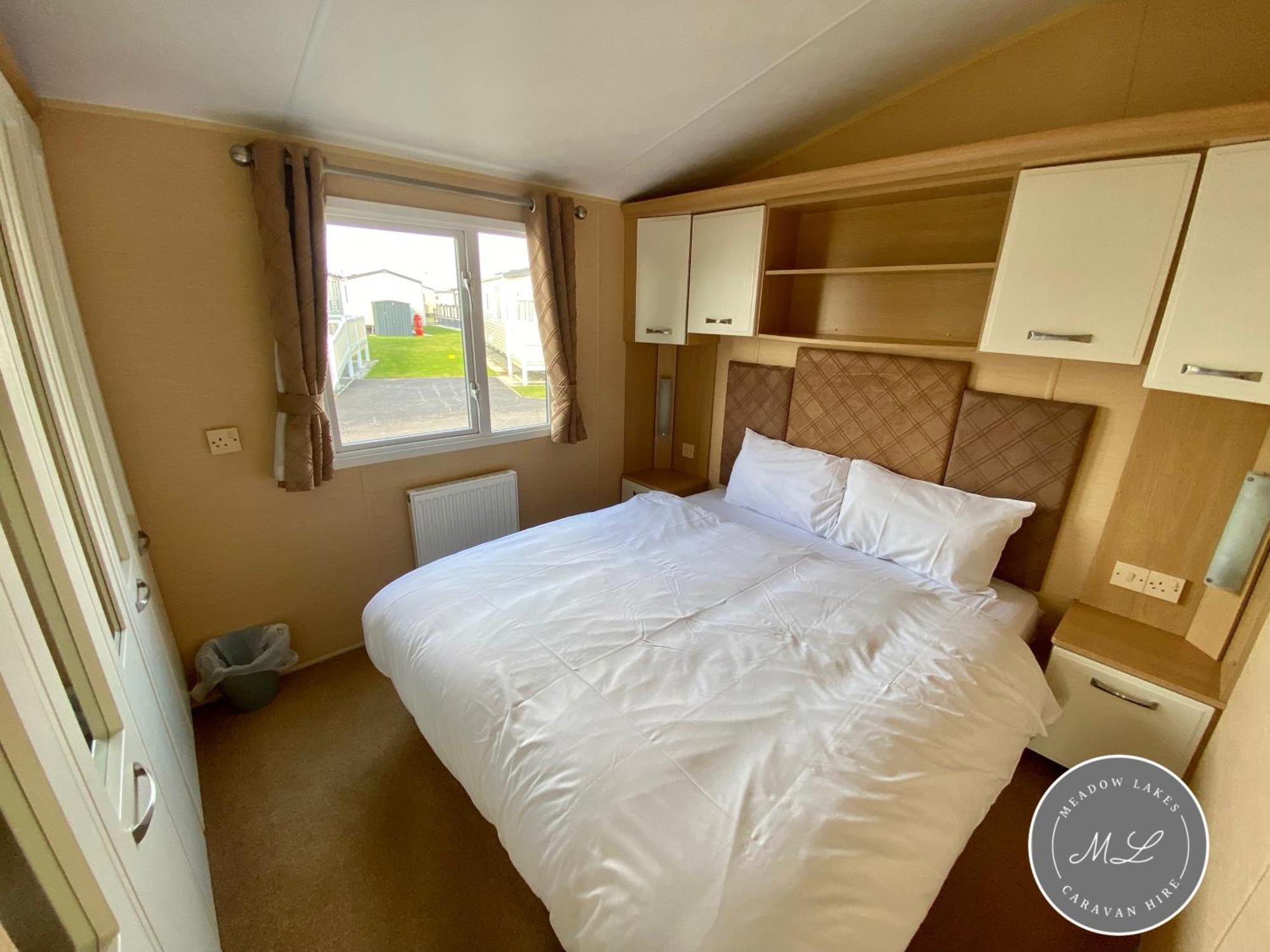Palm Grove 132 - Pet Friendly, Wifi, Central Heating, Close To Shops And Beach - Meadow Lakes Caravan & Lodge Hire 채플 세인트 레오나즈 외부 사진