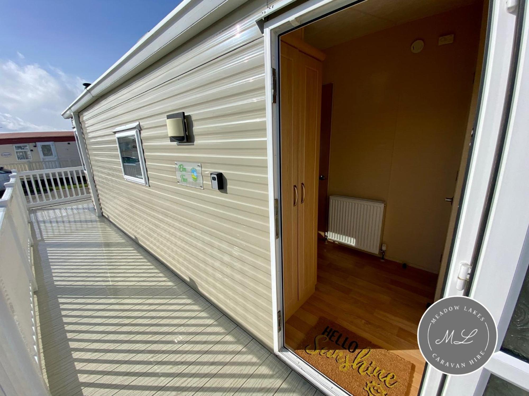 Palm Grove 132 - Pet Friendly, Wifi, Central Heating, Close To Shops And Beach - Meadow Lakes Caravan & Lodge Hire 채플 세인트 레오나즈 외부 사진